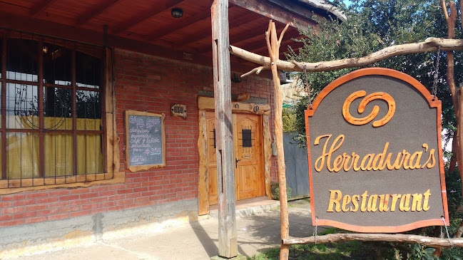 Herradura's Restobar - Pub