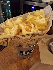 Chips du Restaurant de hamburgers LE CAB Biarritz - Le comptoir à burger - n°11