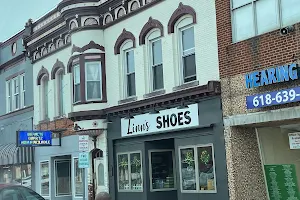 Linn's Shoe Store image