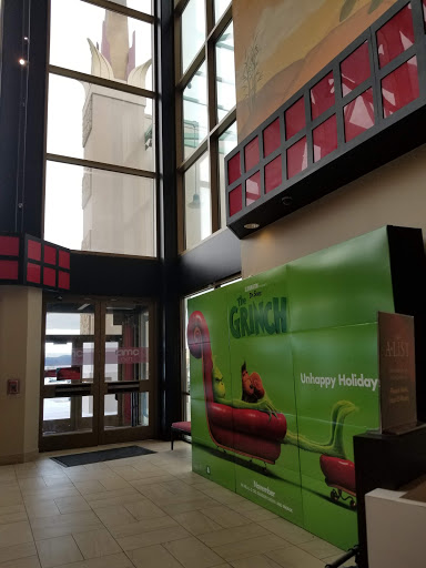 Movie Theater «AMC Arapahoe Crossing 16», reviews and photos, 6696 S Parker Rd, Aurora, CO 80016, USA