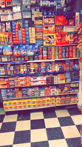 Grocery Store «20 St. Market», reviews and photos, 1946 Diamond St, Philadelphia, PA 19121, USA