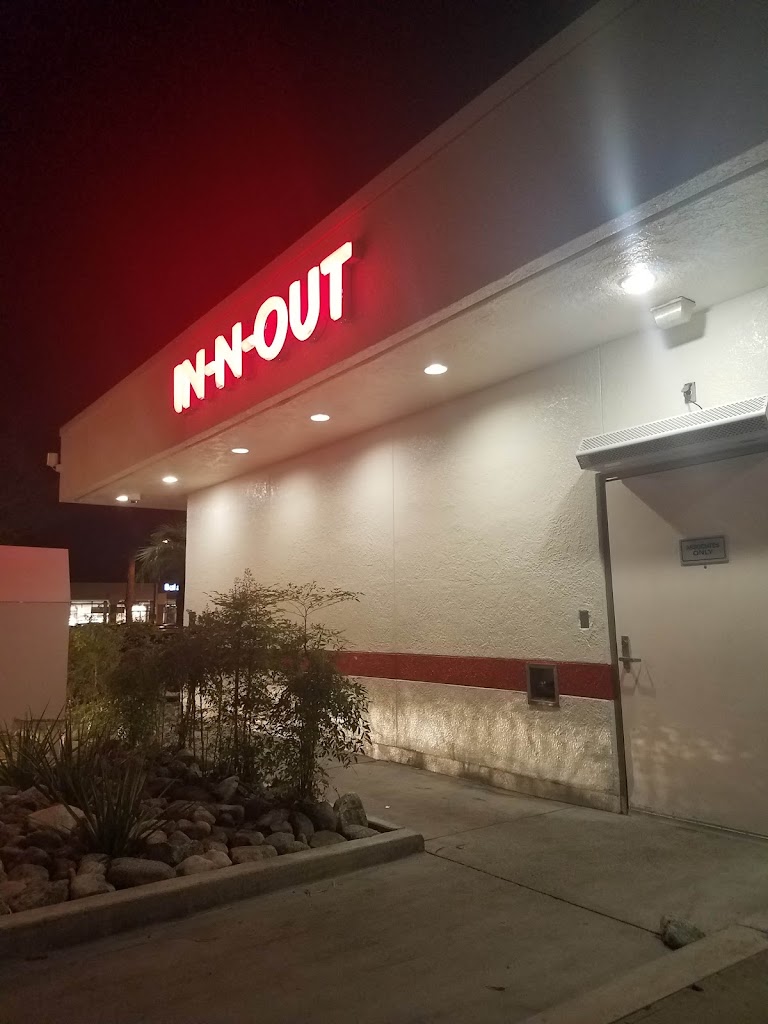 In-N-Out Burger 92869