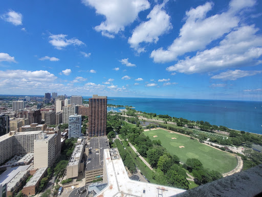 Golf Driving Range «Diversey Driving Range», reviews and photos, 141 W Diversey Pkwy, Chicago, IL 60657, USA