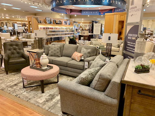 Furniture Store «La-Z-Boy Furniture Galleries», reviews and photos, 1131 Polaris Pkwy, Columbus, OH 43240, USA