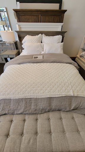 Furniture Store «Pottery Barn», reviews and photos, 28250 Paseo Drive #110, Wesley Chapel, FL 33543, USA