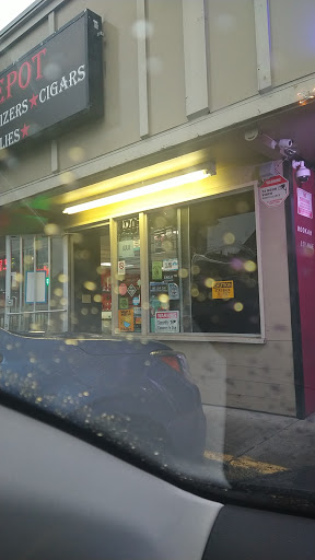 Tobacco Shop «Smoke Depot», reviews and photos, 3205 6th Ave, Tacoma, WA 98406, USA
