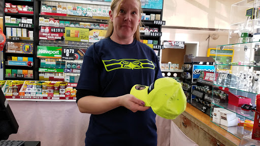 Grocery Store «Lucky 7 Food Store», reviews and photos, 1026 4th Ave E, Olympia, WA 98506, USA