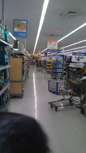 Department Store «Walmart Supercenter», reviews and photos, 1300 Desplaines Ave, Forest Park, IL 60130, USA