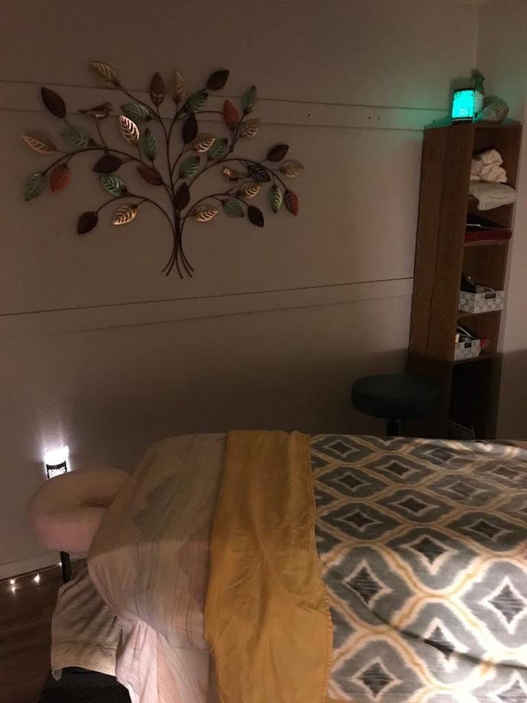 Silver Leaf Massage 82435