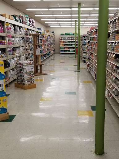 Pet Supply Store «Pet Supplies Plus», reviews and photos, 471 Boston Post Rd, Orange, CT 06477, USA