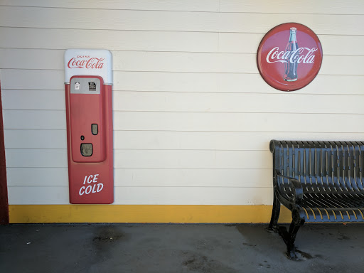 Ice Cream Shop «Scoops Ice Cream & Coffee», reviews and photos, 123 W Heron St, Aberdeen, WA 98520, USA