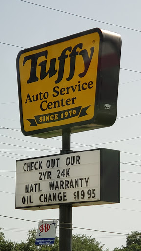 Auto Repair Shop «Tuffy Tire & Auto Service Center», reviews and photos, 5900 FL-70, Bradenton, FL 34203, USA