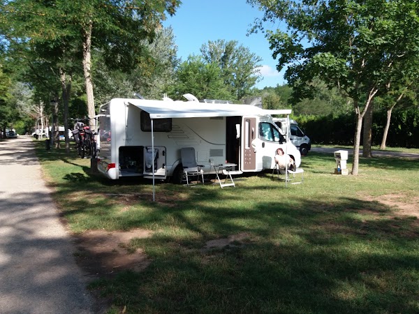 Imagen de Camping Fuentes Blancas (14 de 20)