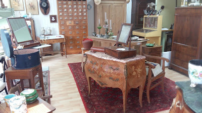 brocante à Miramont-de-Guyenne