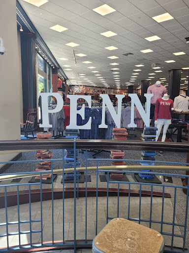 Book Store «University of Pennsylvania Bookstore», reviews and photos, 3601 Walnut St, Philadelphia, PA 19104, USA
