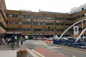 Queen's Medical Centre image