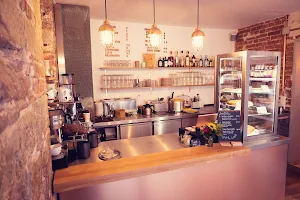 Gustav Café & Bar image