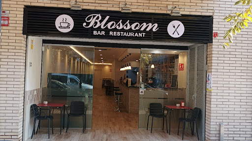 BAR RESTAURANT blossom en Ripollet
