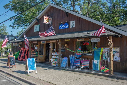 Variety Store «Totem Shop», reviews and photos, 6521 Western Ave, Glen Arbor, MI 49636, USA