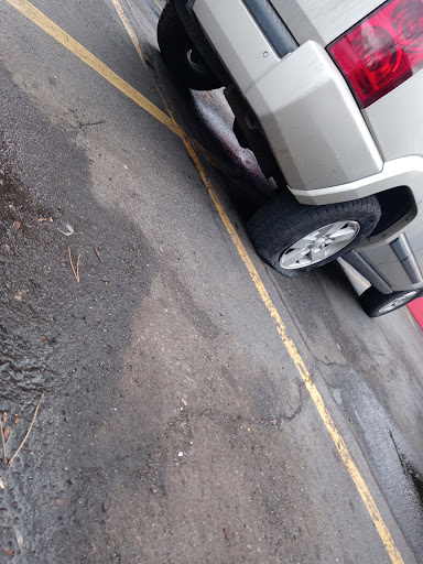 Auto Parts Store «Pep Boys Auto Parts & Service», reviews and photos, 24600 Gratiot Ave, Eastpointe, MI 48021, USA