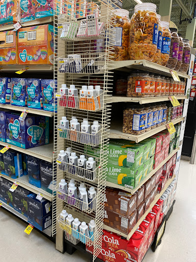 Grocery Store «Albertsons», reviews and photos, 615 Keck Dr, McMinnville, OR 97128, USA