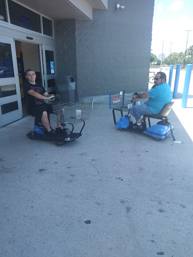 Department Store «Walmart Supercenter», reviews and photos, 5100 Okeechobee Rd, Fort Pierce, FL 34947, USA