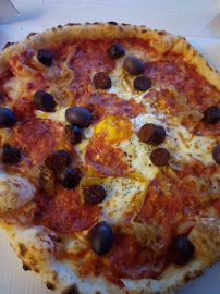 Plats et boissons du Pizzas à emporter La bonne pizza à Le Vésinet - n°14