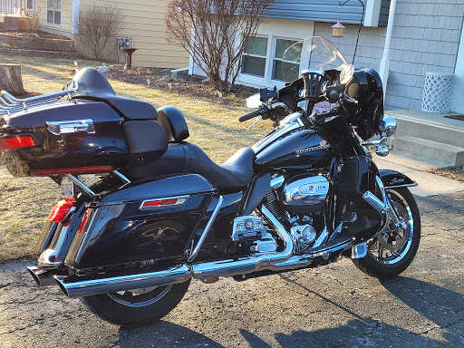 Harley-Davidson Dealer «Fox River Harley-Davidson», reviews and photos, 131 Randall Rd, St Charles, IL 60174, USA