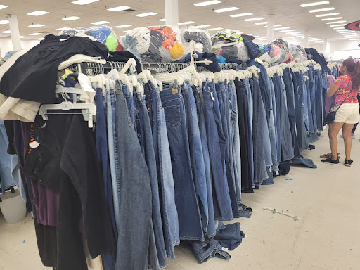 Thrift Store «Value World», reviews and photos, 22615 Ecorse Rd, Taylor, MI 48180, USA