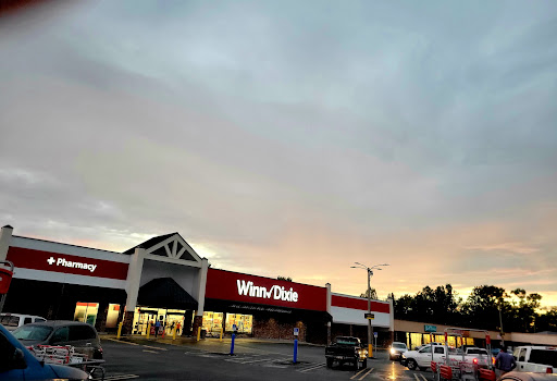 Grocery Store «Winn-Dixie», reviews and photos, 3200 N Ashley St, Valdosta, GA 31602, USA