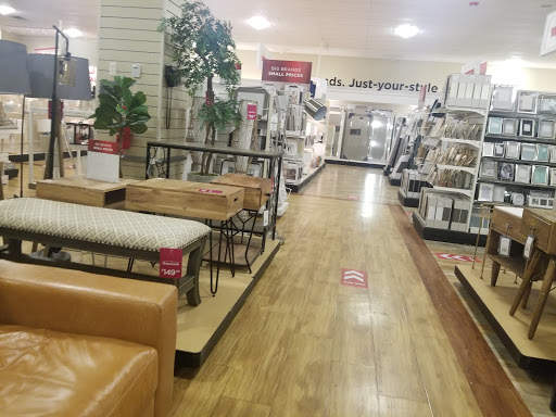 Department Store «HomeGoods», reviews and photos, 1400 Village Square Blvd, Tallahassee, FL 32312, USA