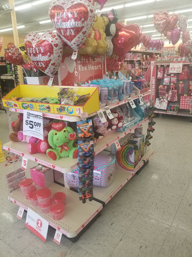 Dollar Store «FAMILY DOLLAR», reviews and photos, 64 Fenton Plaza, Fenton, MO 63026, USA