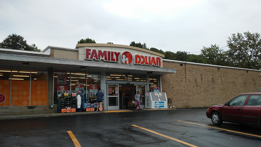 Dollar Store «FAMILY DOLLAR», reviews and photos, 745 Little Deer Creek Valley Rd, Russellton, PA 15076, USA