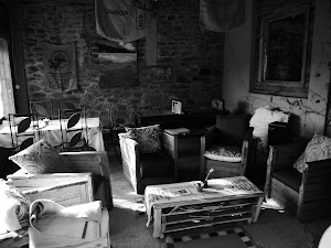 CoffeeTalks Cafe - photo 1