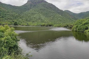 Maavur Lake Dam image