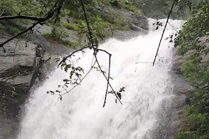 Ezharakund Waterfalls image