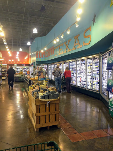 Grocery Store «Whole Foods Market», reviews and photos, 801 E Lamar Blvd, Arlington, TX 76011, USA