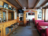 Atmosphère du Café et restaurant de grillades Rock and Blues Café à Bellevaux - n°1