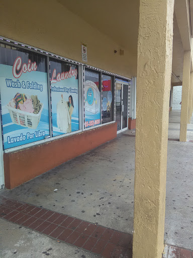 Laundromat «Busy Bees Coin Laundromat & Dry Cleaning», reviews and photos, 12390 Quail Roost Dr, Miami, FL 33177, USA