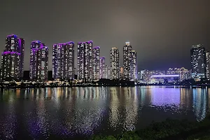 Gwanggyo Lake Park image