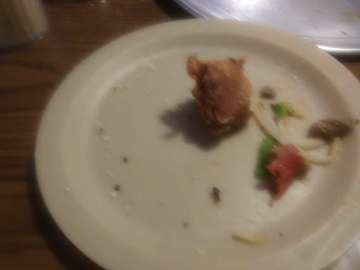 Pizza Restaurant «Round Table Pizza», reviews and photos, 292 S State St, Ukiah, CA 95482, USA