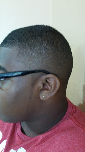Barber Shop «Bay kutz Barbershop», reviews and photos, 936 N Yosemite St, Stockton, CA 95203, USA