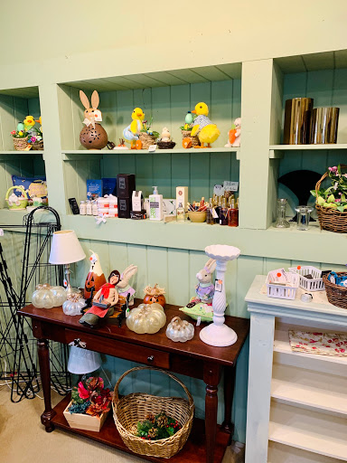 Gift Shop «The Chocolate Goat Gift Shoppe», reviews and photos, 103 NJ-15, Lafayette Township, NJ 07848, USA