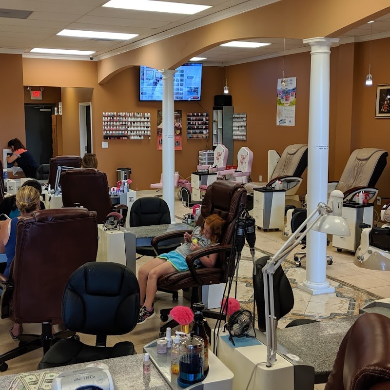 Aleena Nails & Spa