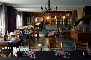 Restaurant, Traiteur Et Location De Salle : Aux Vieux Remparts image