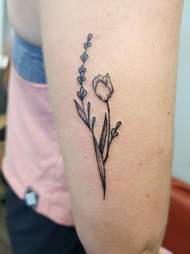 Explore throne of glass tattoo idea, creative tattoo ideas in Williamsburg, available at 315 underground INK LLC