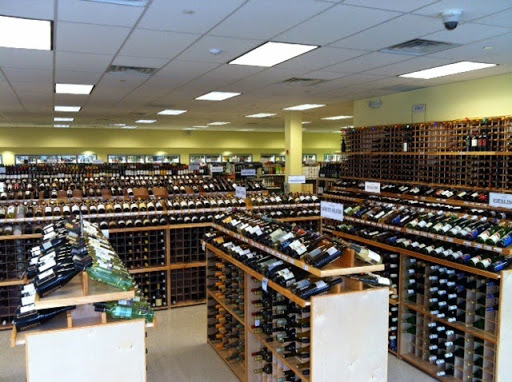 Liquor Store «Westford Wine & Spirits», reviews and photos, 9 Cornerstone Square, Westford, MA 01886, USA
