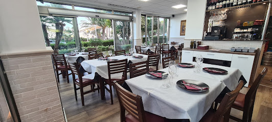 Restaurante Monte Mar - Rda. Ramon de Campoamor, 3, 03189 Orihuela, Alicante, Spain