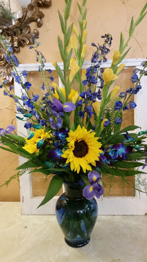 Florist «Cardell Floral», reviews and photos, 3542 Douglas Dr N, Minneapolis, MN 55422, USA