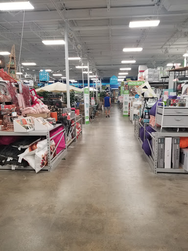 Shopping Mall «Dedham Mall», reviews and photos, 300 Providence Hwy, Dedham, MA 02026, USA